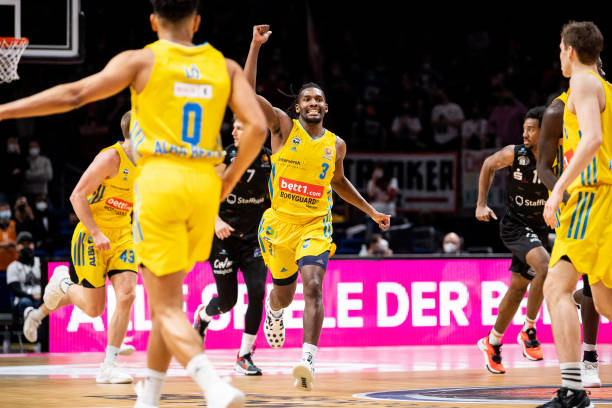 表现较强劲 表现较强劲